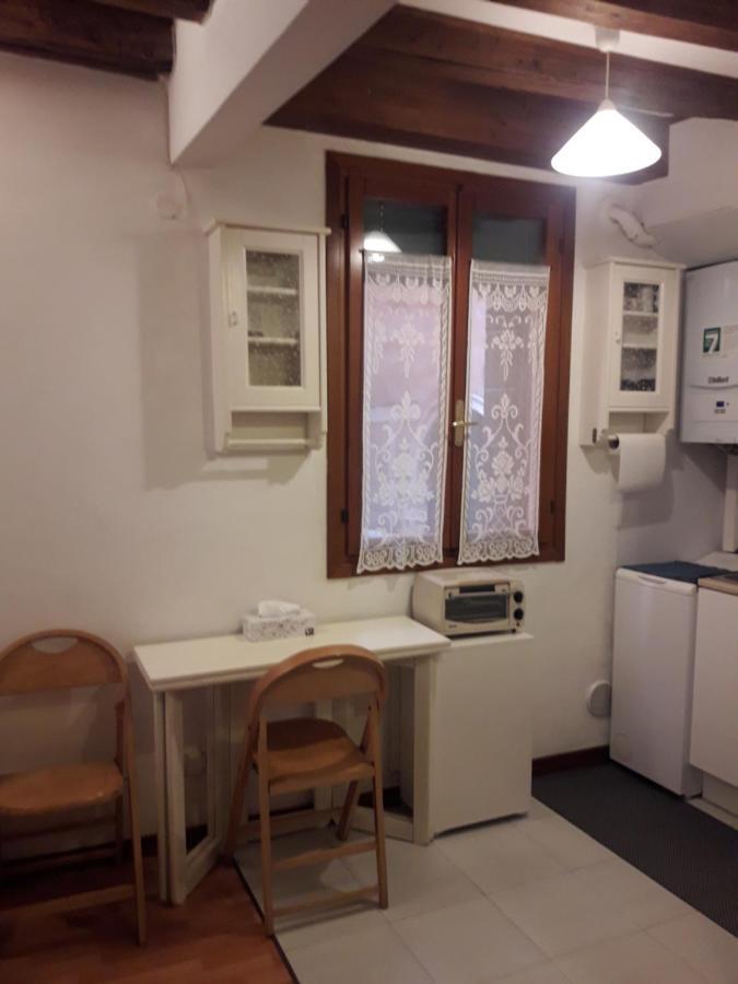 Venezianamente Apartments - Venice City Centre Екстер'єр фото