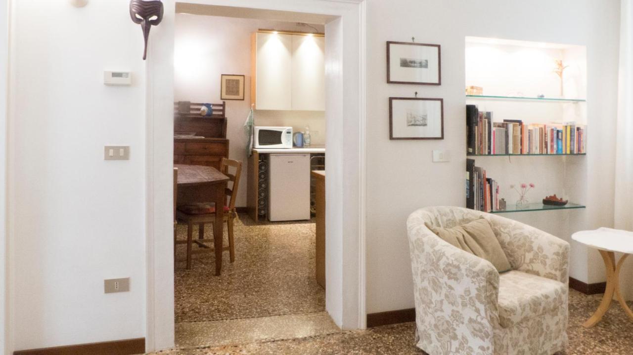 Venezianamente Apartments - Venice City Centre Екстер'єр фото